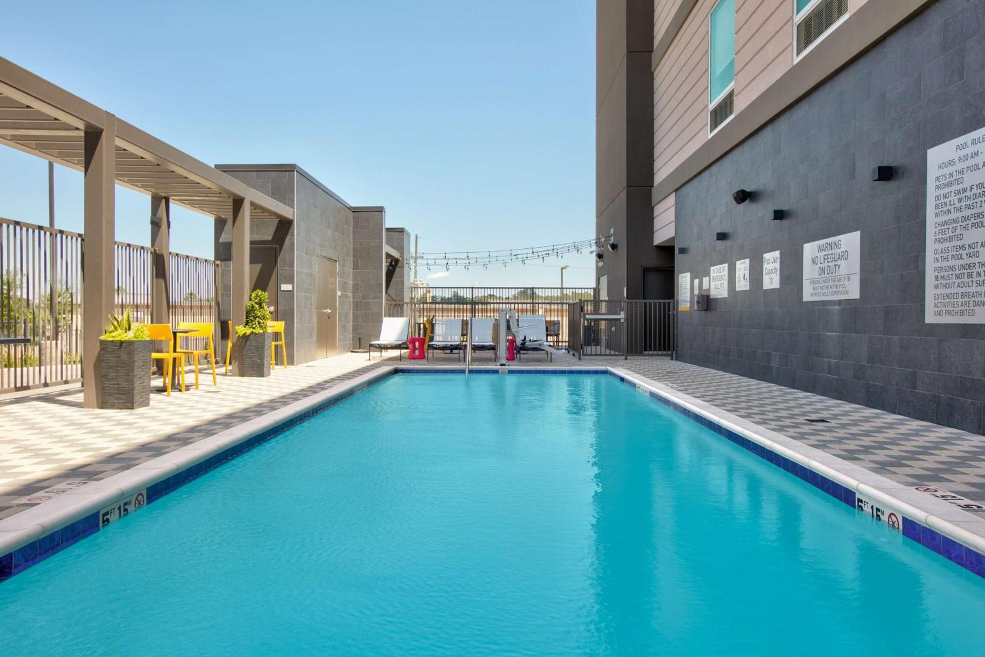 Home2 Suites By Hilton Huntsville, Tx Exteriör bild